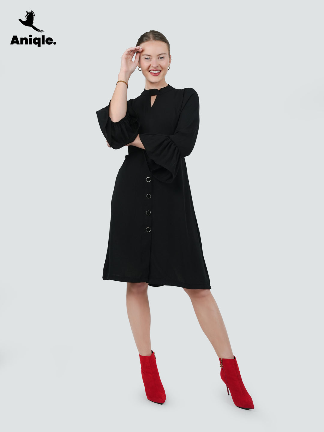 Black-Noir Flair Buttoned Belt Dress